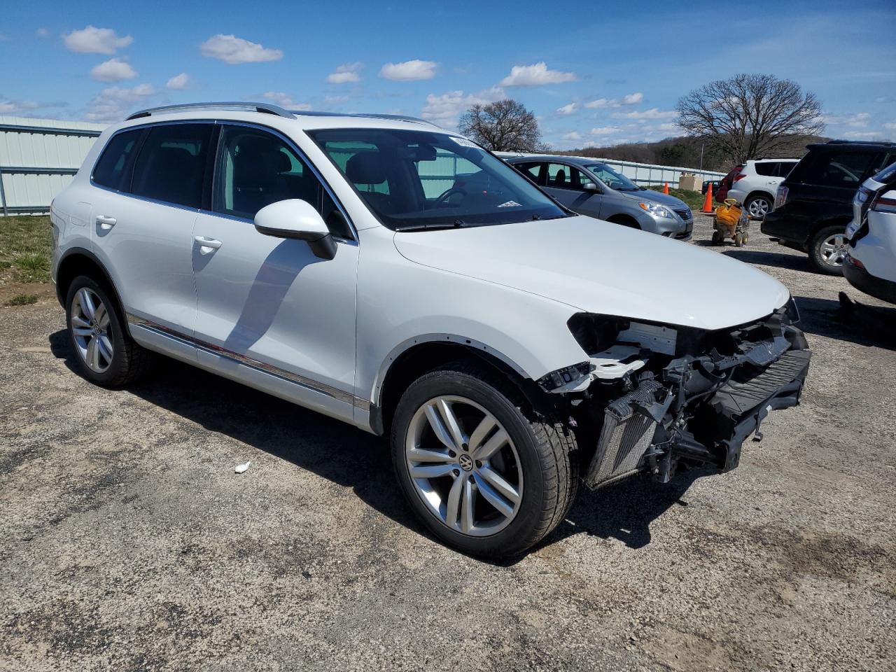 WVGEP9BP5DD003762 2013 Volkswagen Touareg V6 Tdi
