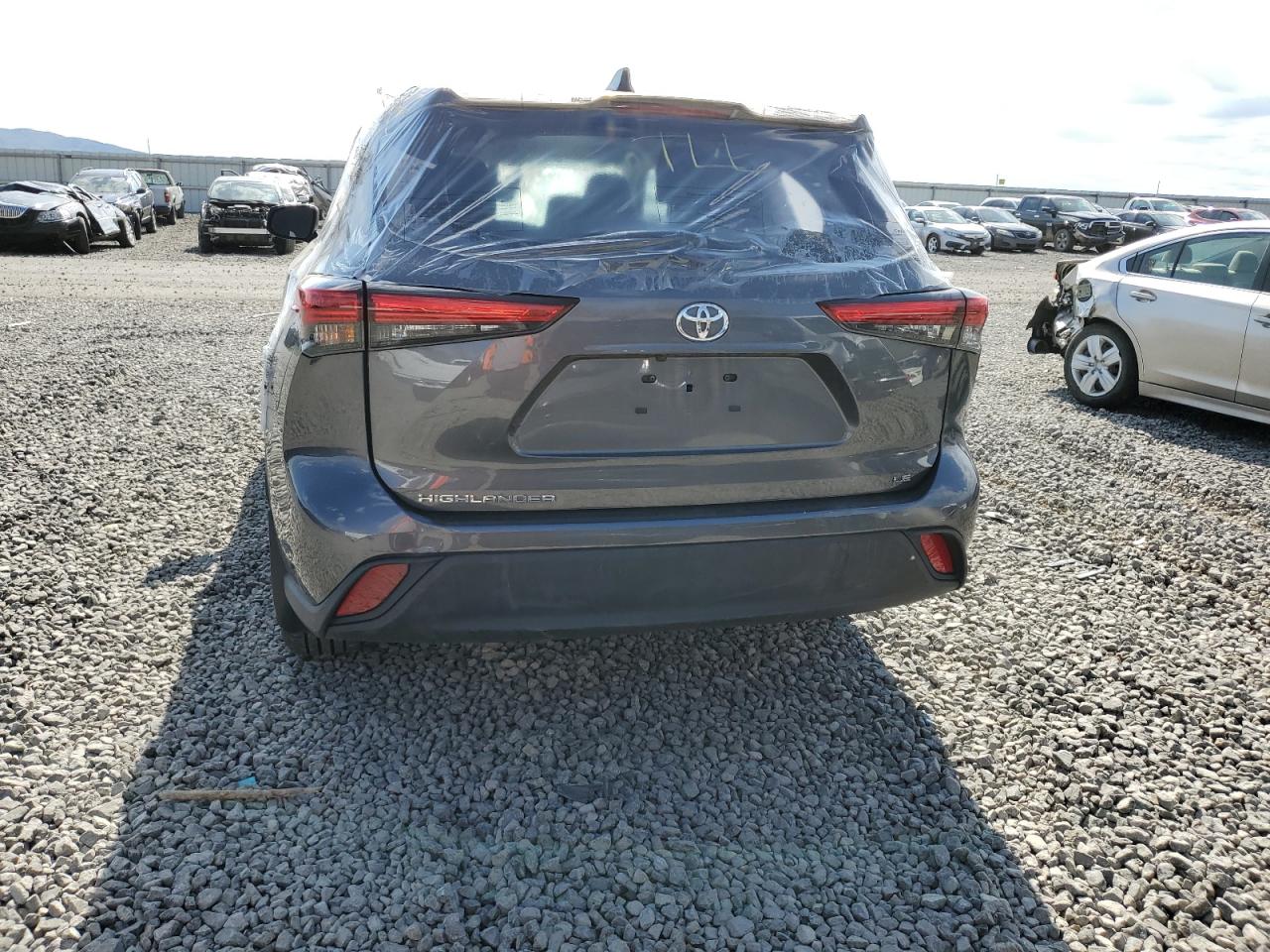 Lot #2487677865 2023 TOYOTA HIGHLANDER