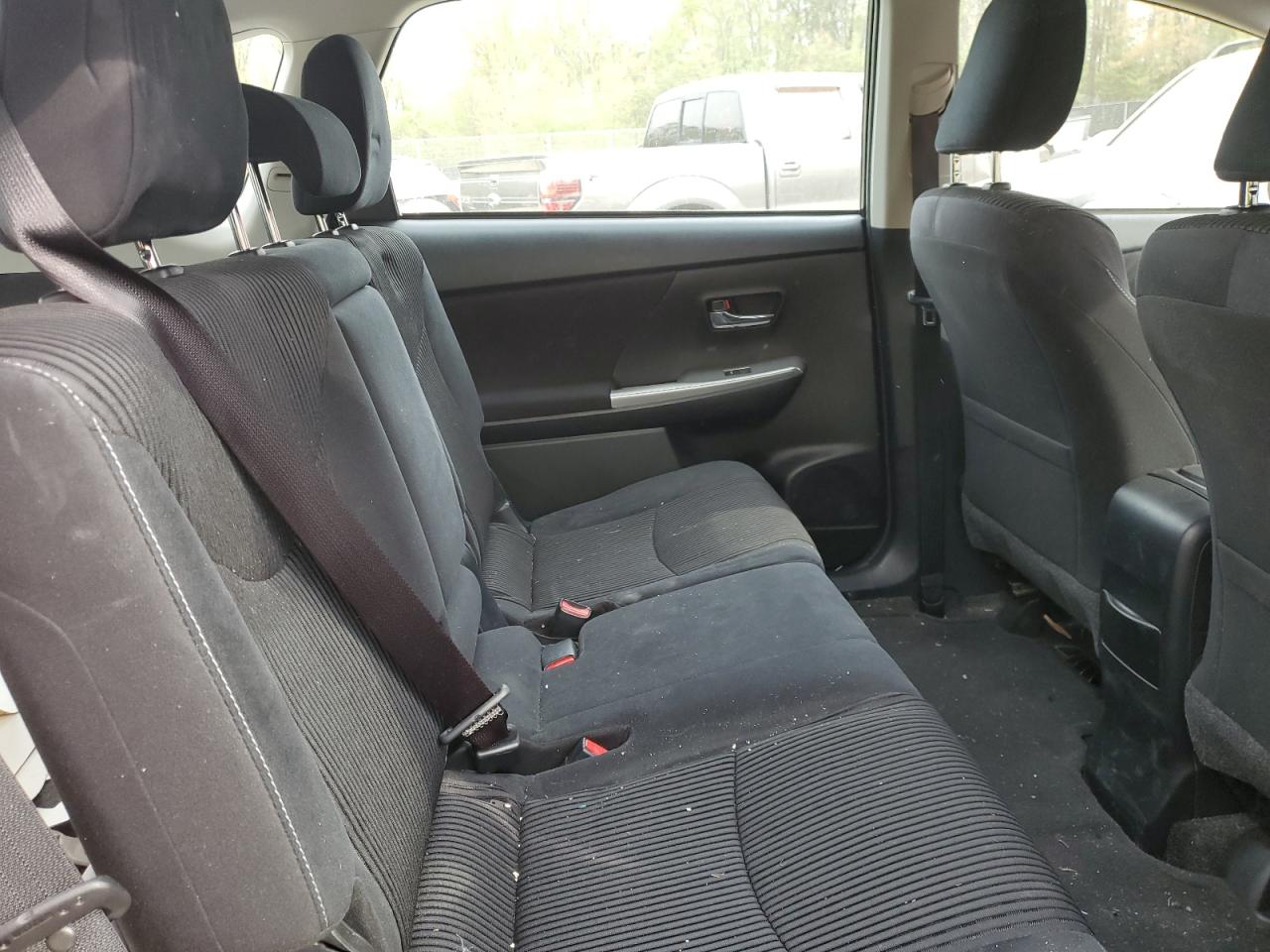 JTDZN3EU6HJ062983 TOYOTA PRIUS 2017