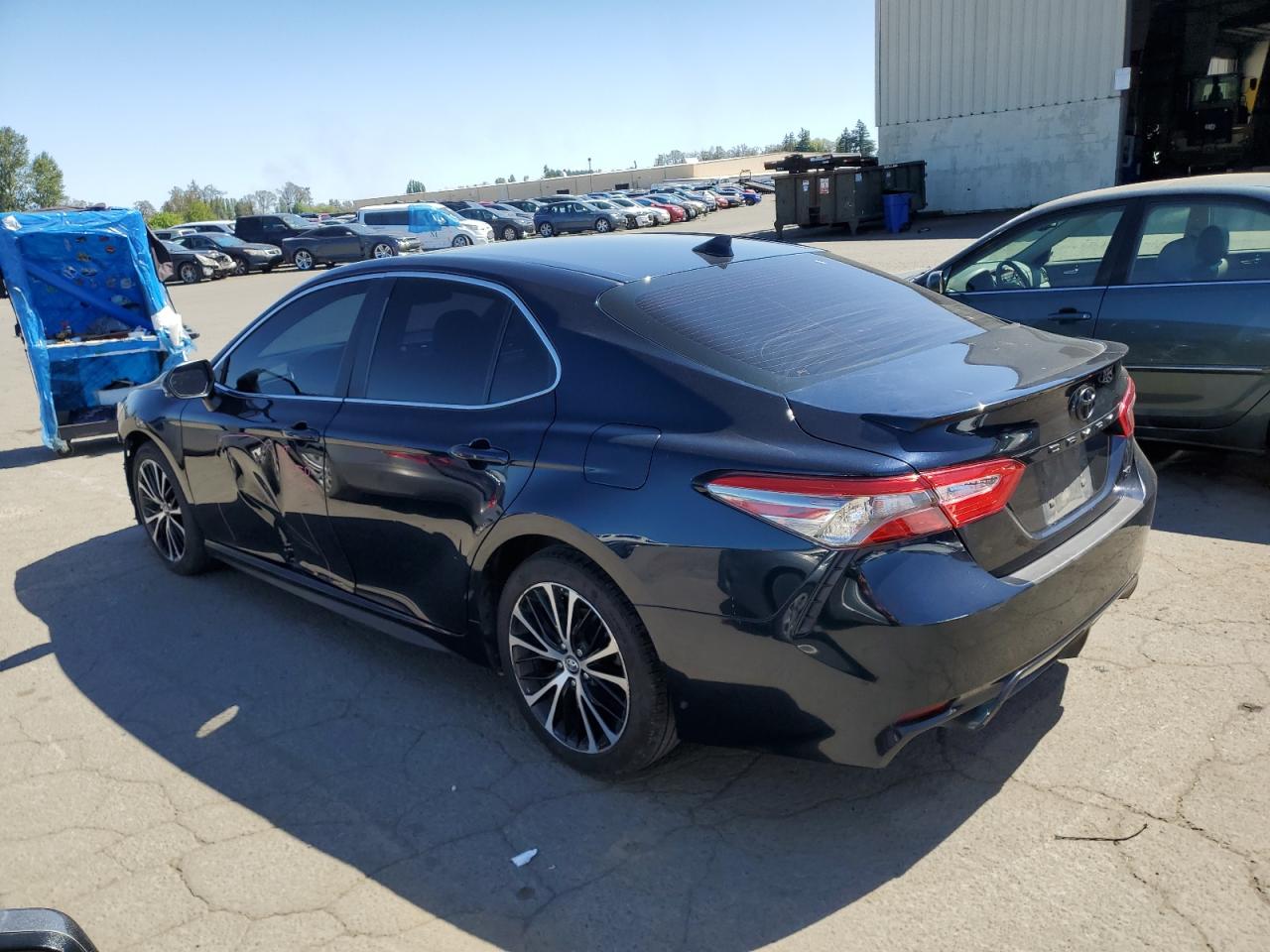 2019 Toyota Camry L vin: 4T1B11HK0KU839848