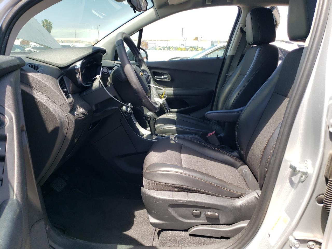 3GNCJLSB0LL332691 CHEVROLET TRAX 2020