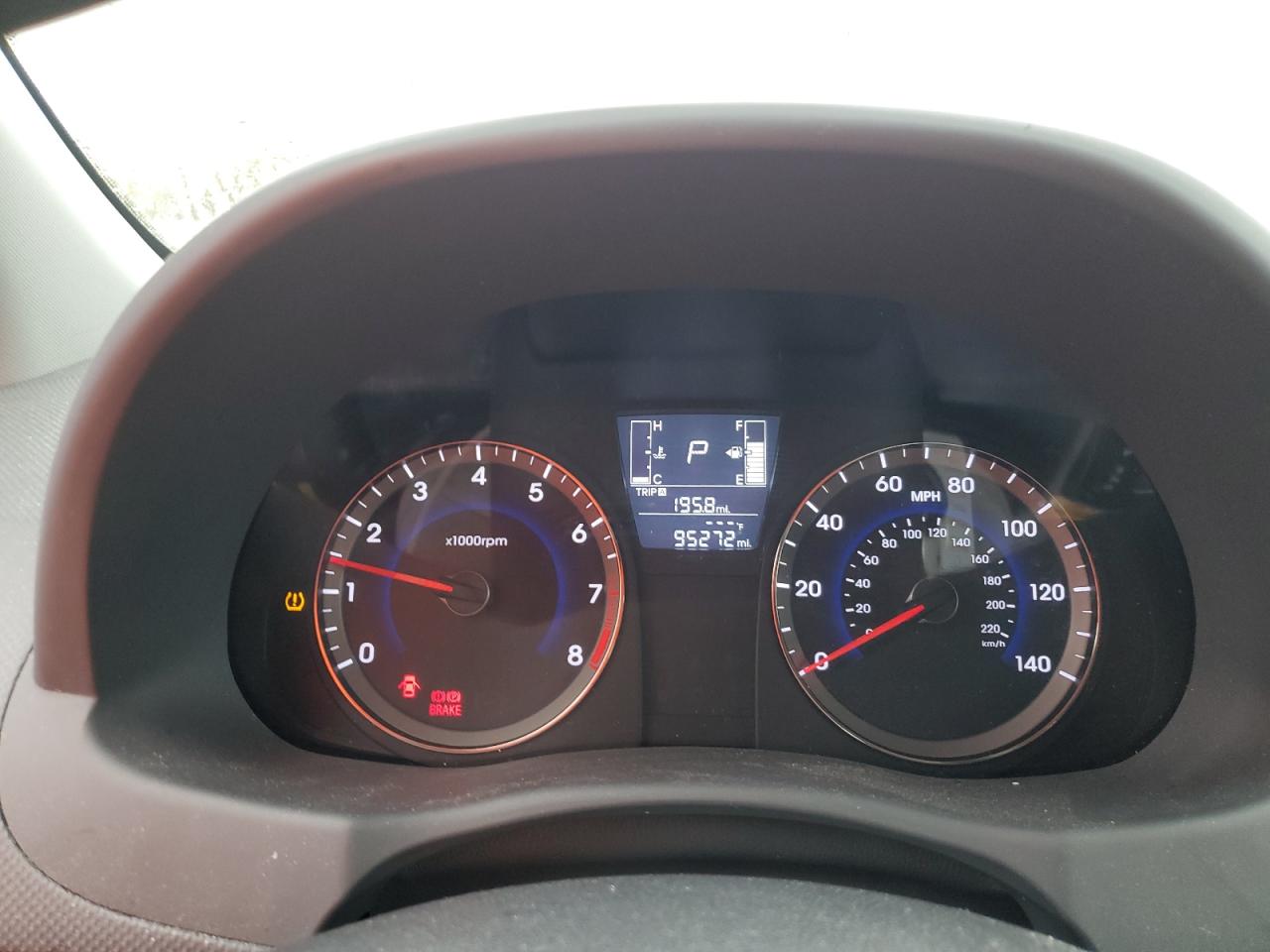 KMHCT4AE2GU035885 2016 Hyundai Accent Se