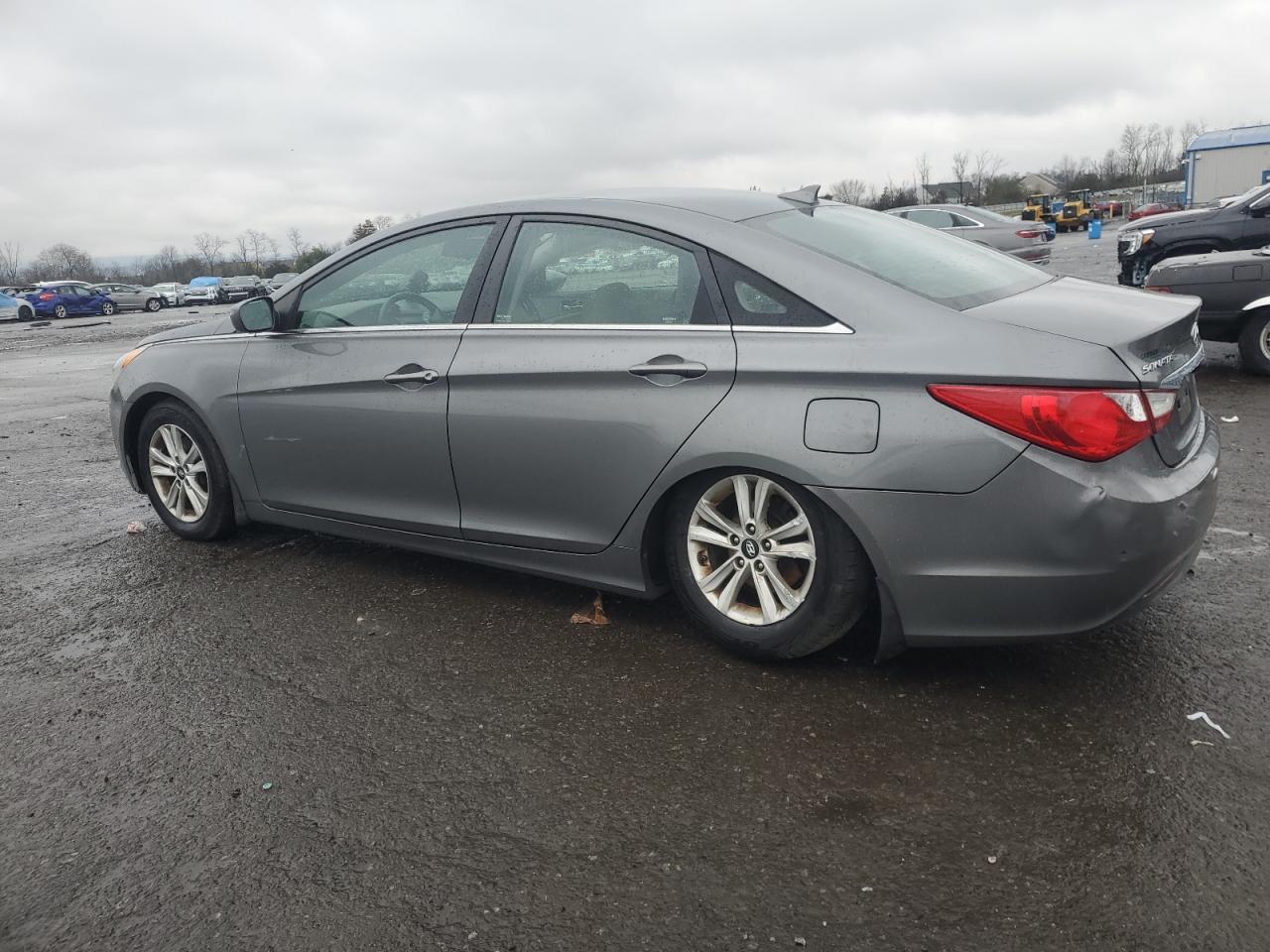 5NPEB4AC4DH716943 2013 Hyundai Sonata Gls