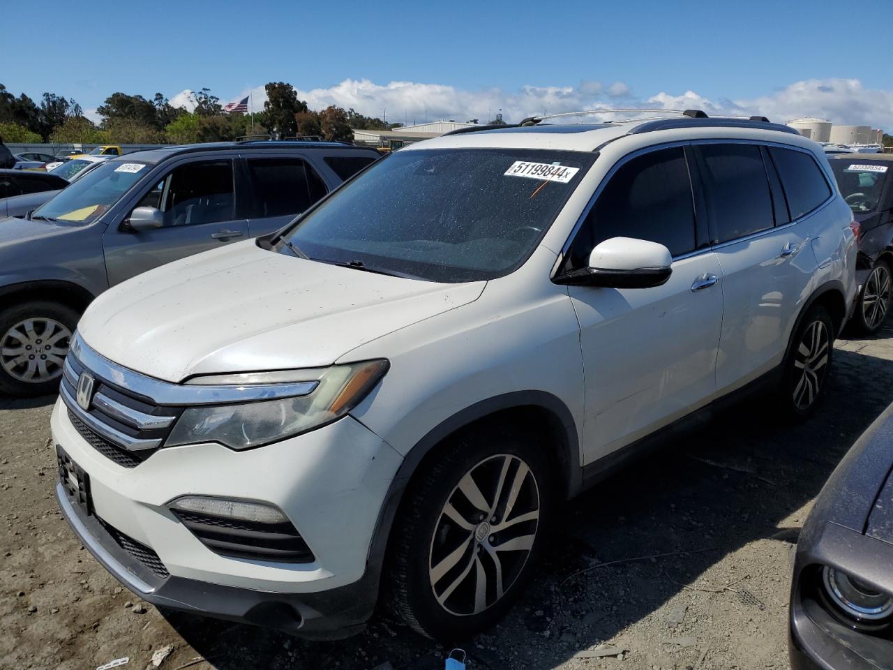 5FNYF5H97HB009955 HONDA PILOT 2017