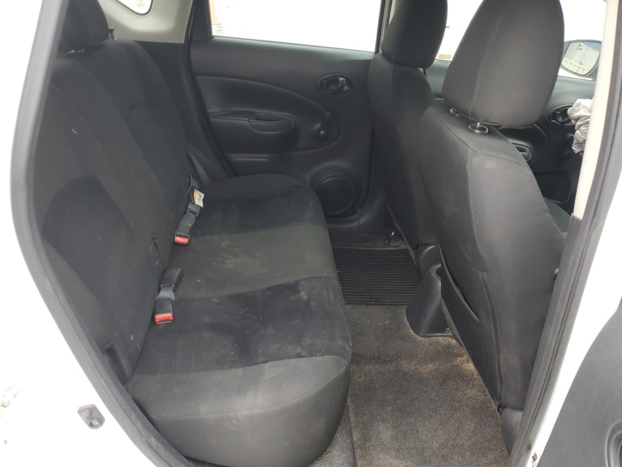 3N1CE2CP0GL356435 NISSAN VERSA 2016
