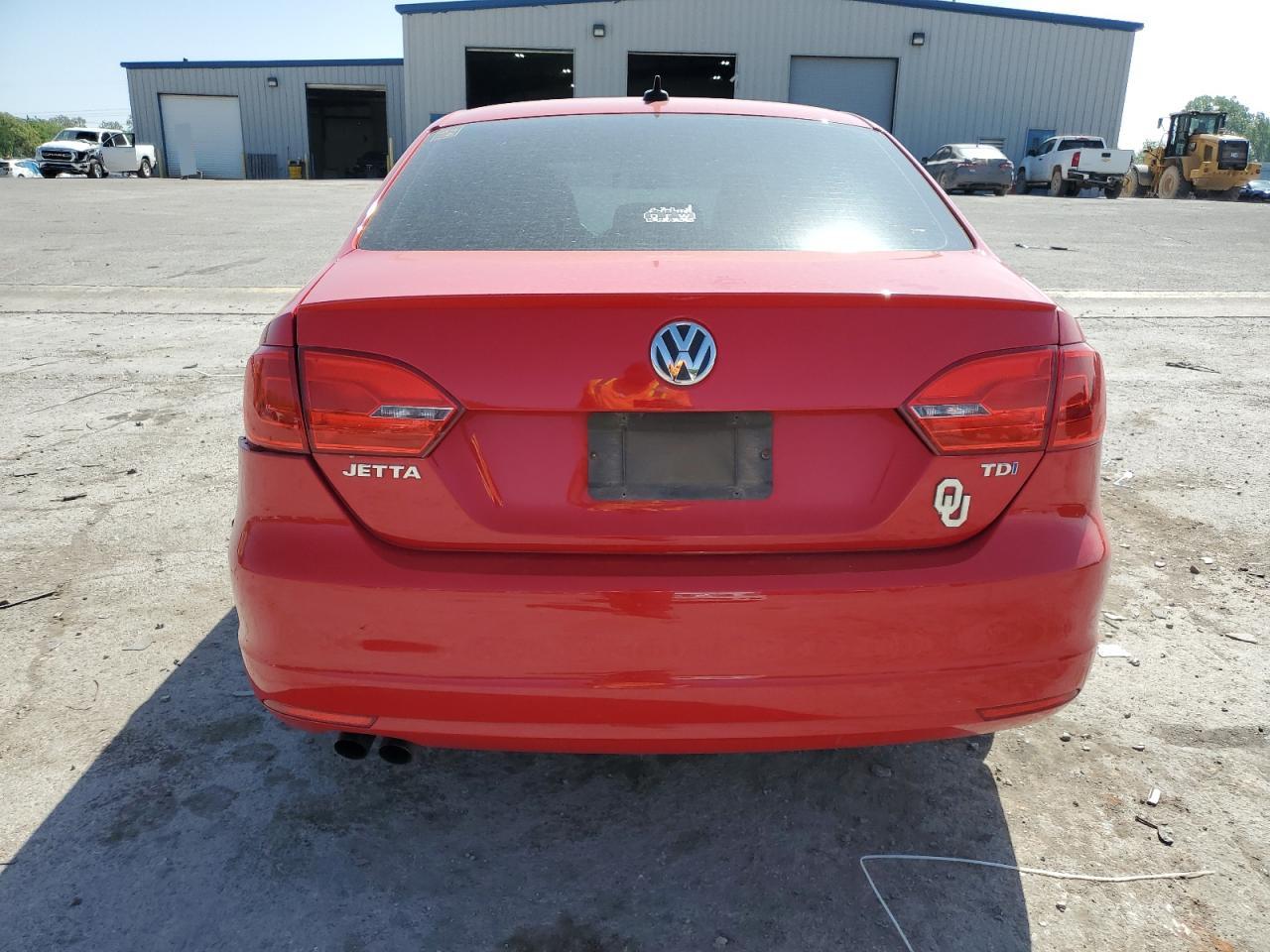 2013 Volkswagen Jetta Tdi vin: 3VWLL7AJ4DM442395