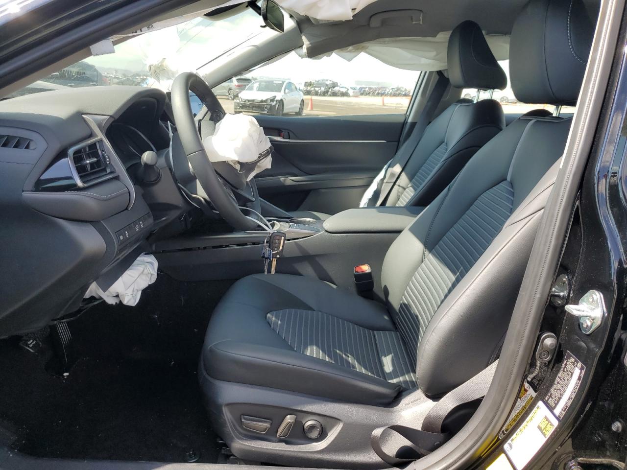 4T1G11AK4RU882521 TOYOTA CAMRY 2024