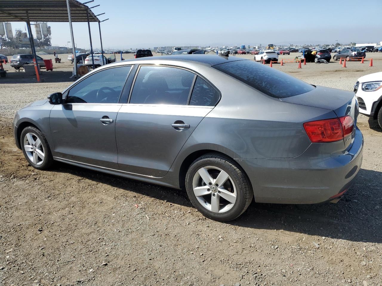 2013 Volkswagen Jetta Tdi vin: 3VWLL7AJ5DM248586