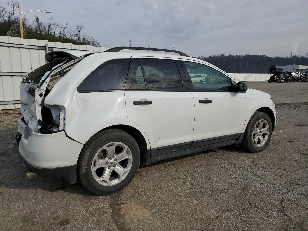 2FMDK3G94EBB62037 2014 Ford Edge Se