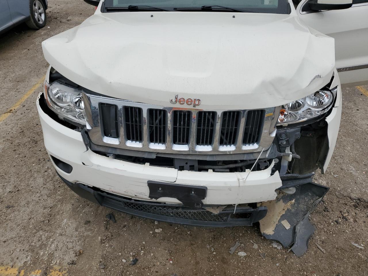 1C4RJFAG6CC289567 2012 Jeep Grand Cherokee Laredo