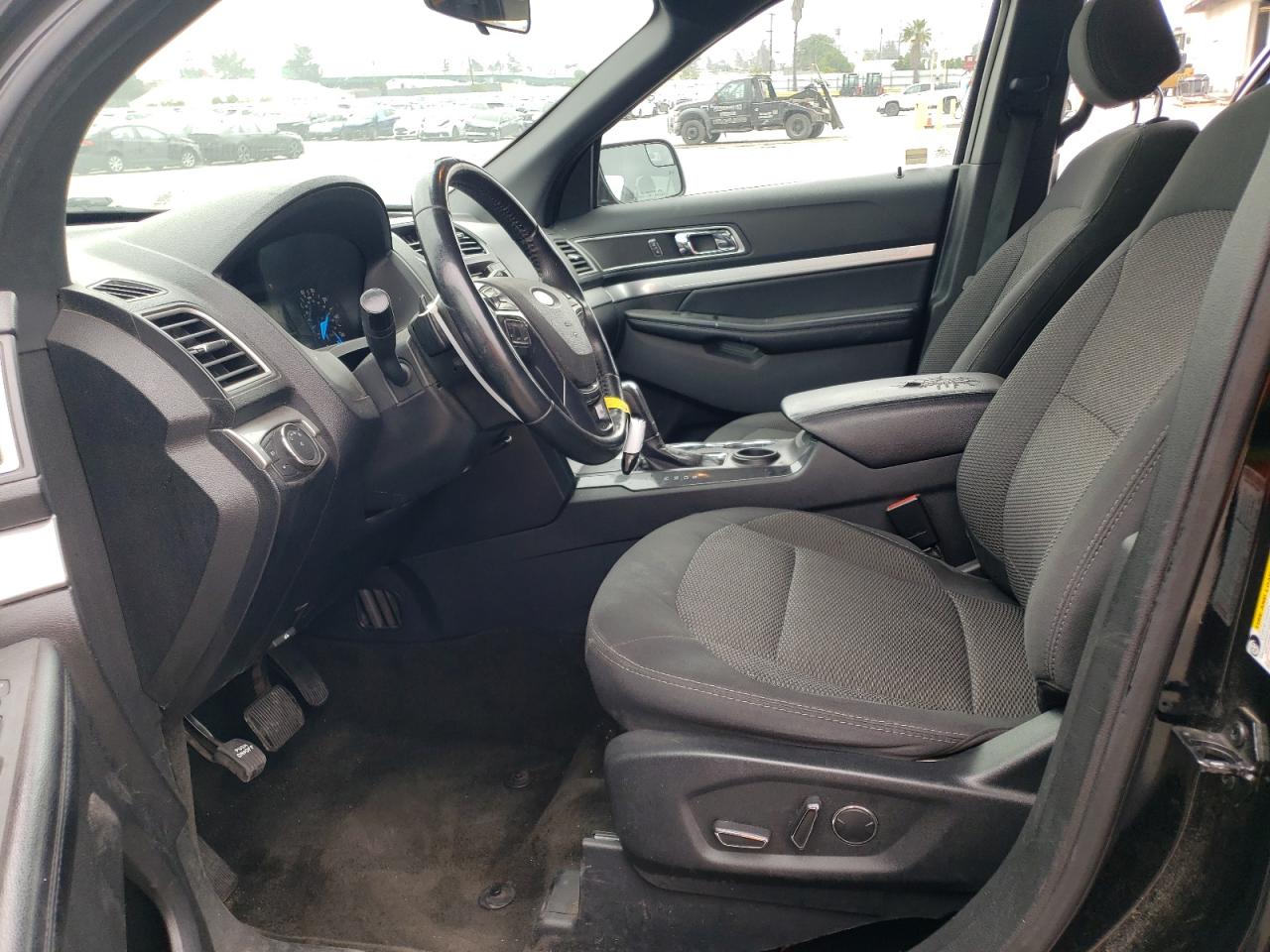 1FM5K7D86HGD12668 FORD EXPLORER 2017