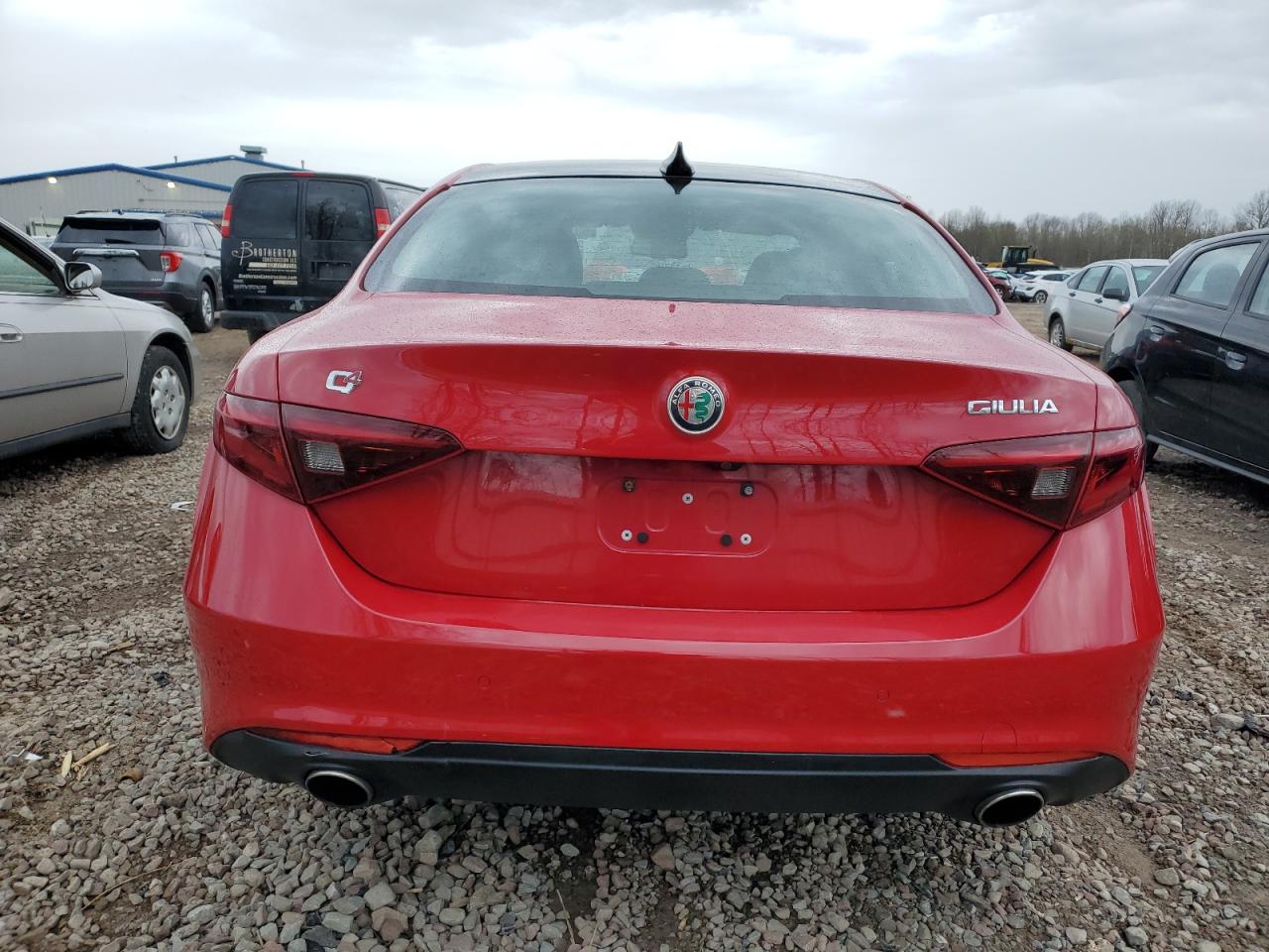 2018 Alfa Romeo Giulia Ti Q4 vin: ZARFAEEN6J7577770