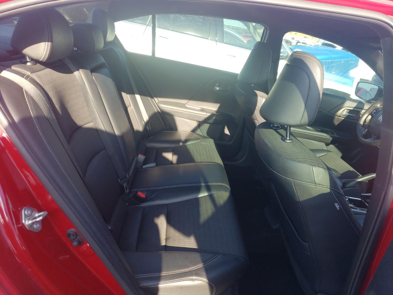 1HGCR2F55HA158553 HONDA ACCORD 2017