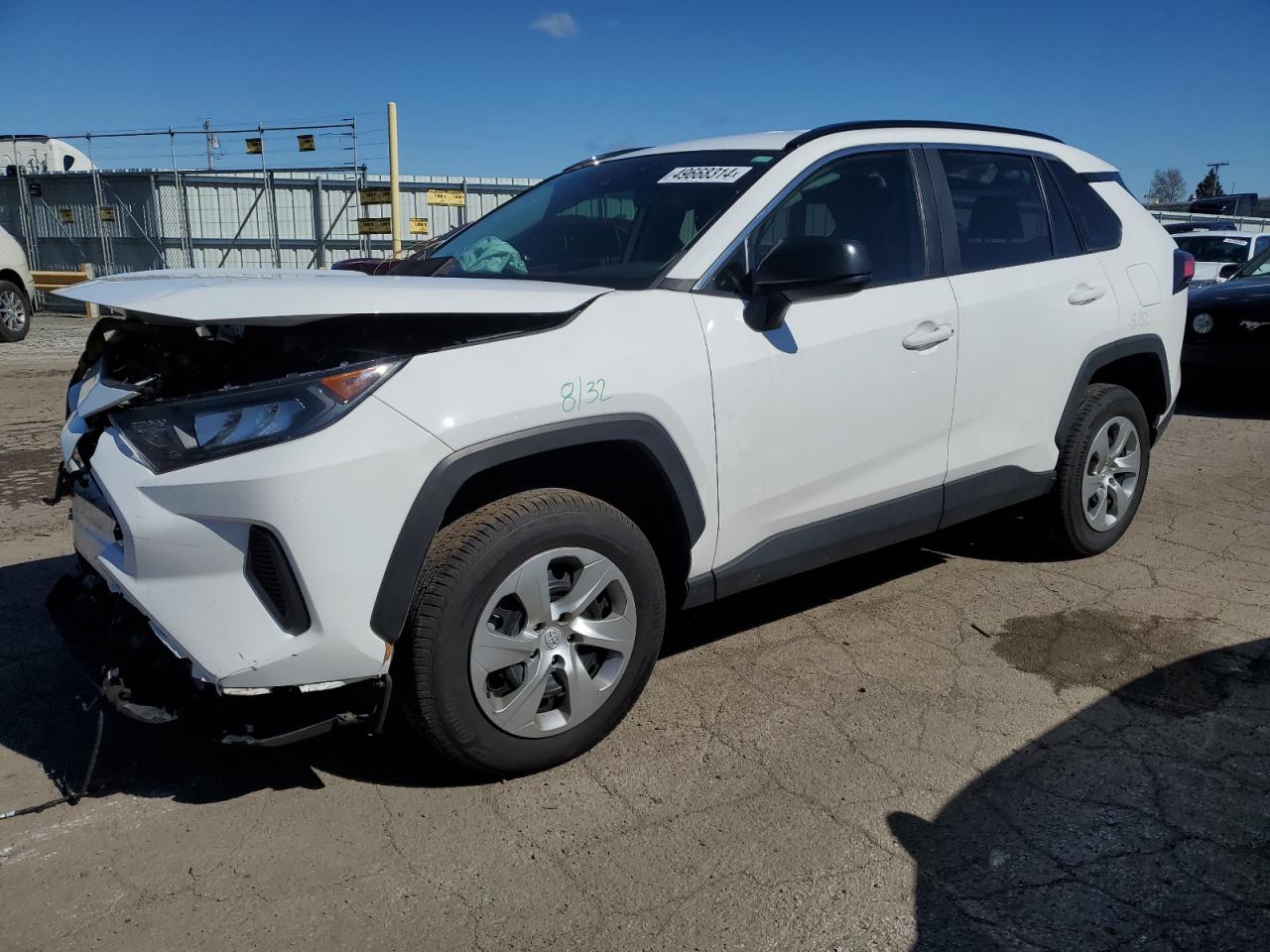 2T3H1RFV0MC142990 TOYOTA RAV4 2021