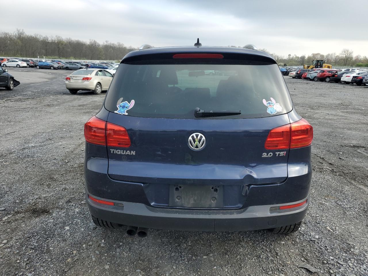 WVGAV7AX0DW504413 2013 Volkswagen Tiguan S