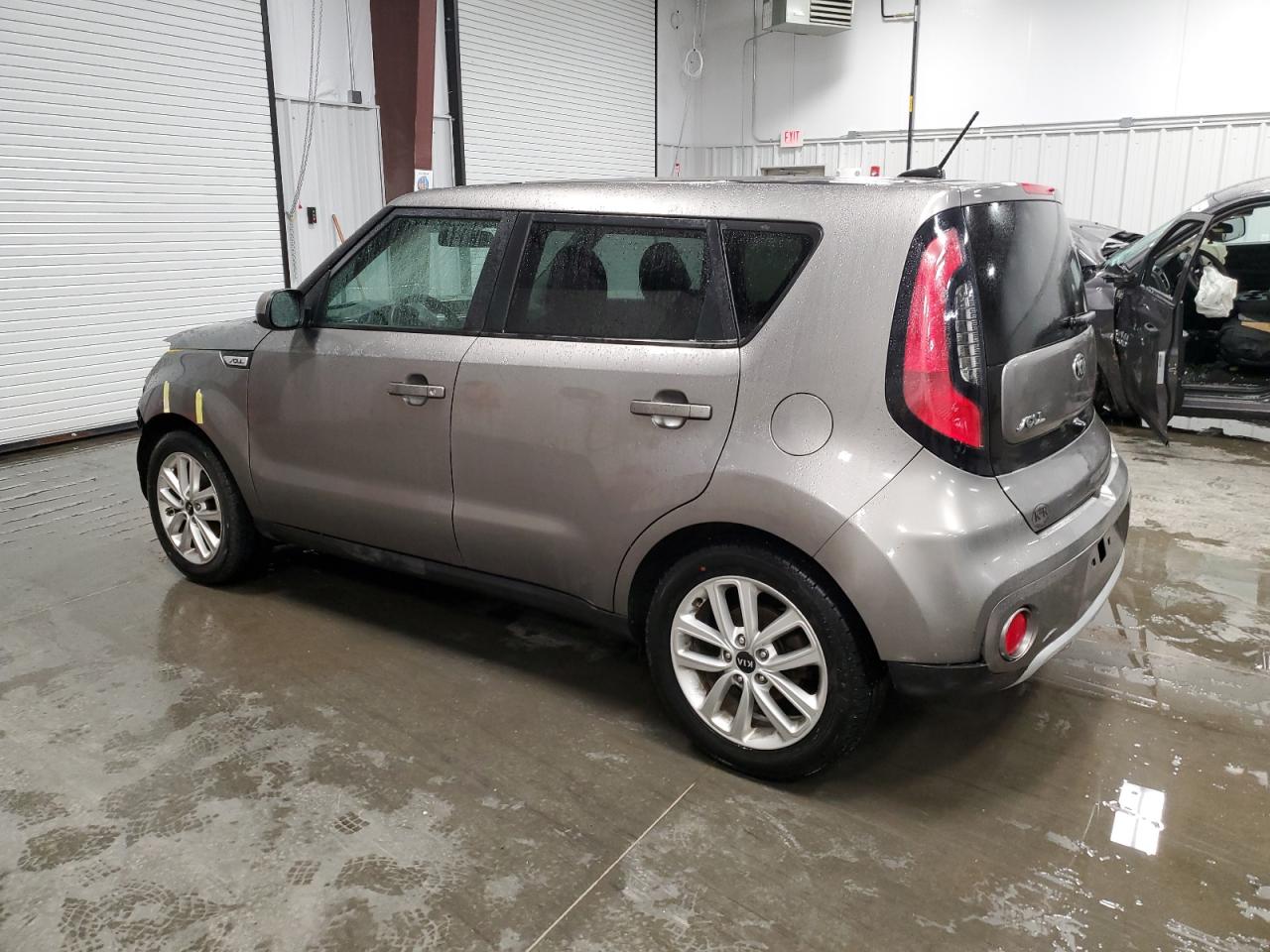 KNDJP3A52H7419417 2017 Kia Soul +