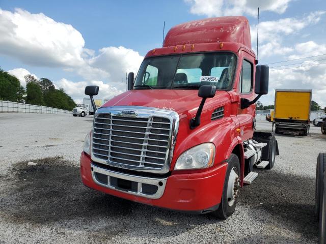 Lot #2503588863 2016 FREIGHTLINER CASCADIA 1 salvage car
