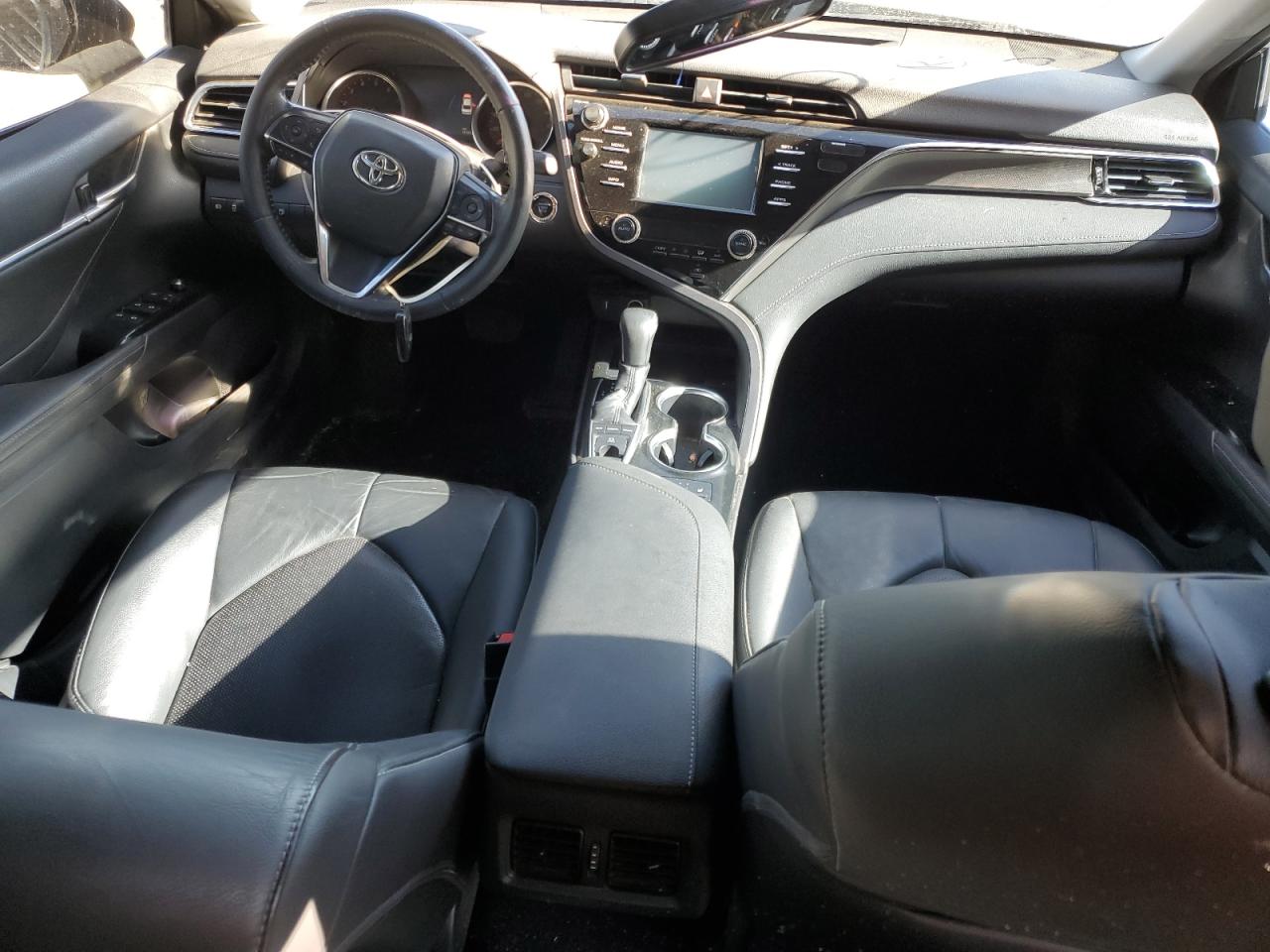 4T1B61HK0JU614393 TOYOTA CAMRY 2018