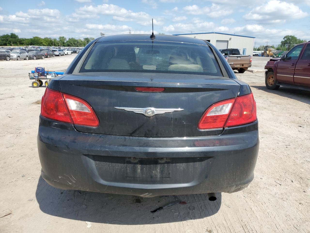 1C3CC4FB8AN183726 2010 Chrysler Sebring Touring