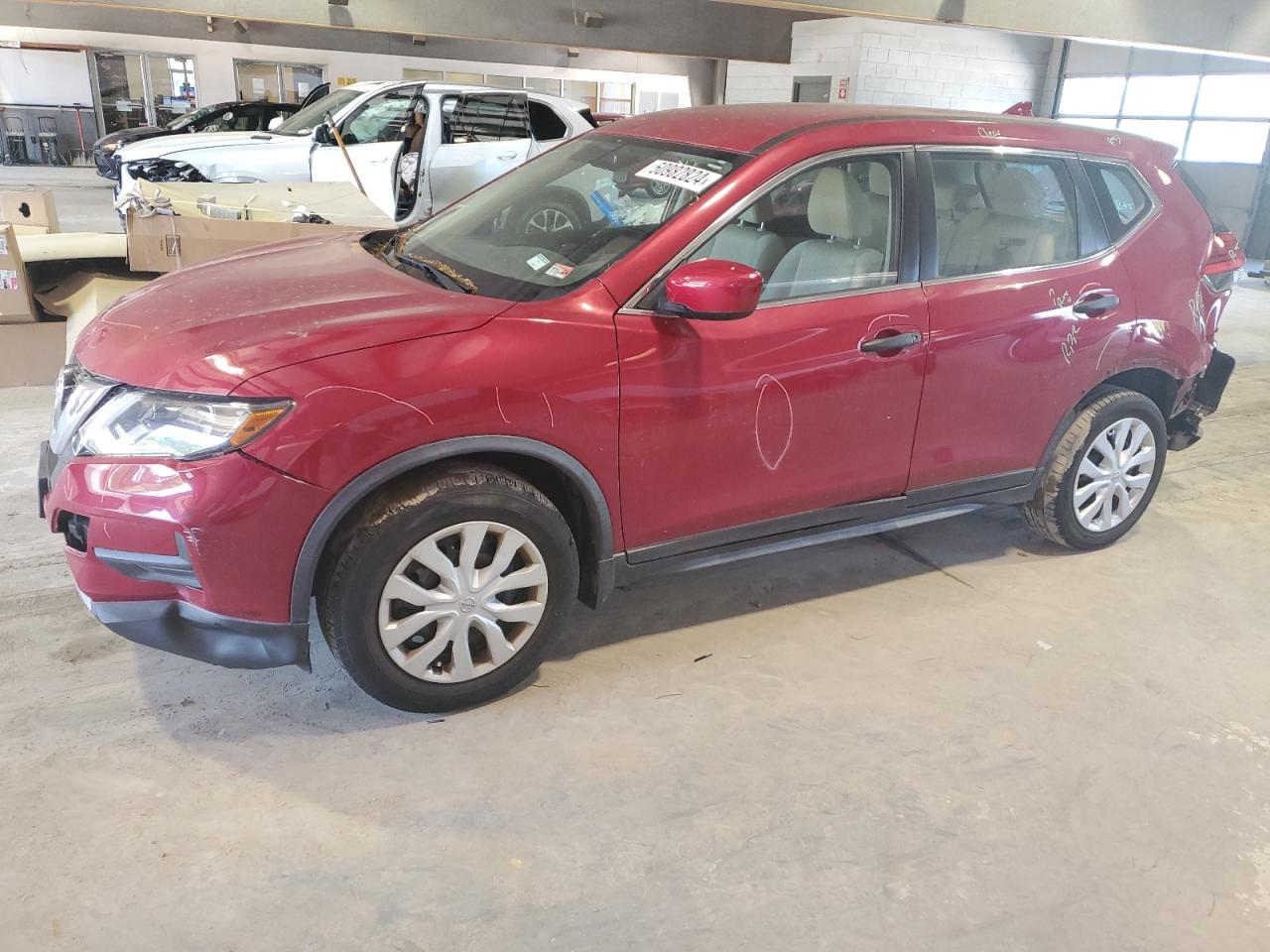 JN8AT2MTXHW392588 NISSAN ROGUE 2017