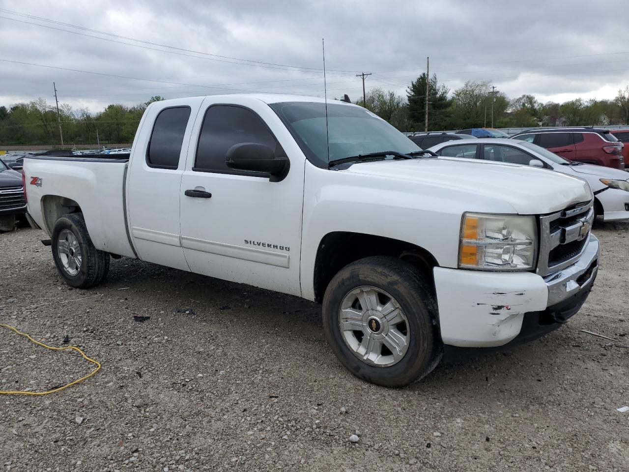 1GCSKSE32AZ109865 2010 Chevrolet Silverado K1500 Lt