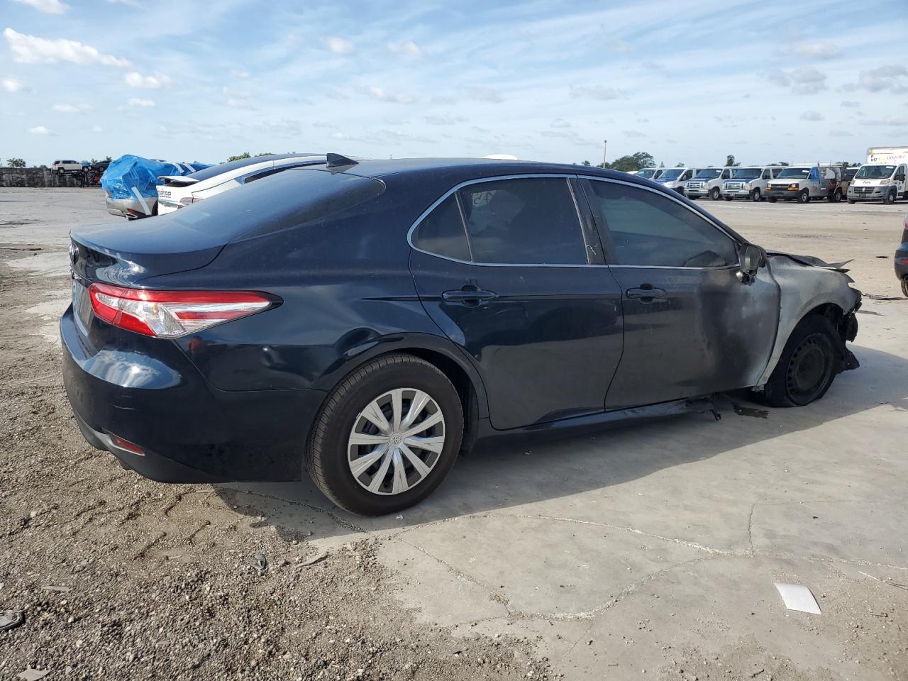 4T1A11AK3LU868008 2020 Toyota Camry L