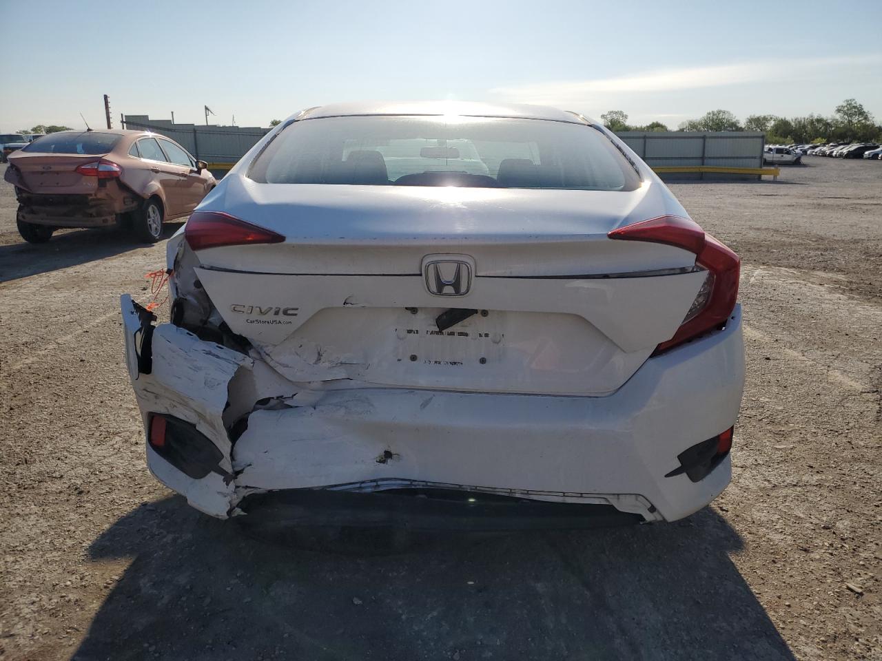 19XFC2F57GE017136 HONDA CIVIC 2016