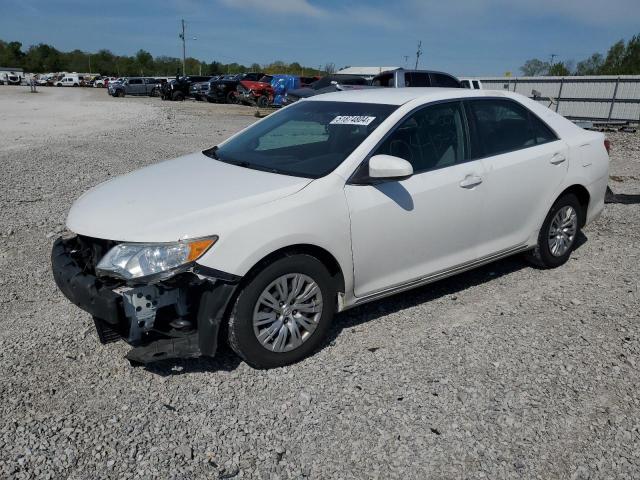 Lot #2502814021 2012 TOYOTA CAMRY BASE salvage car