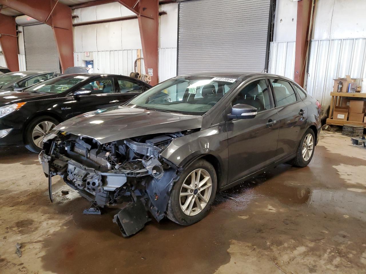 2016 Ford Focus Se vin: 1FADP3F28GL386933