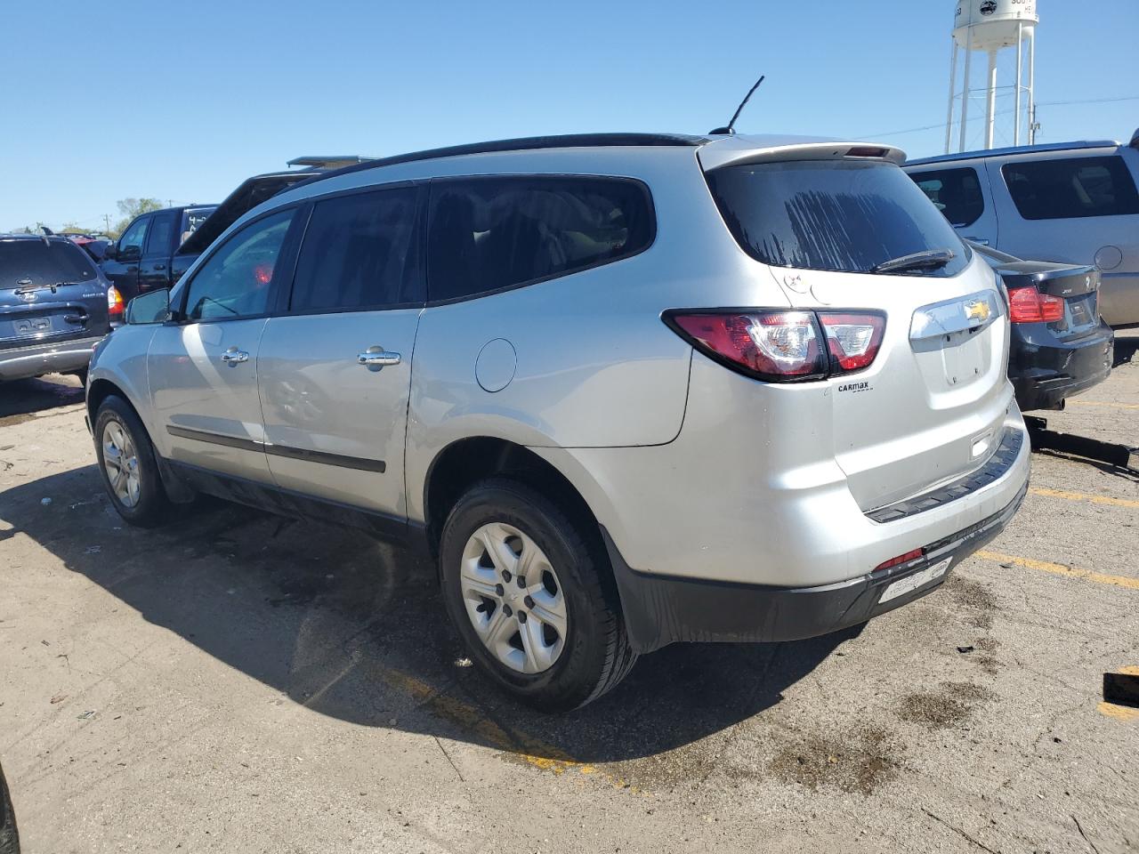 2015 Chevrolet Traverse Ls vin: 1GNKRFKD3FJ367566