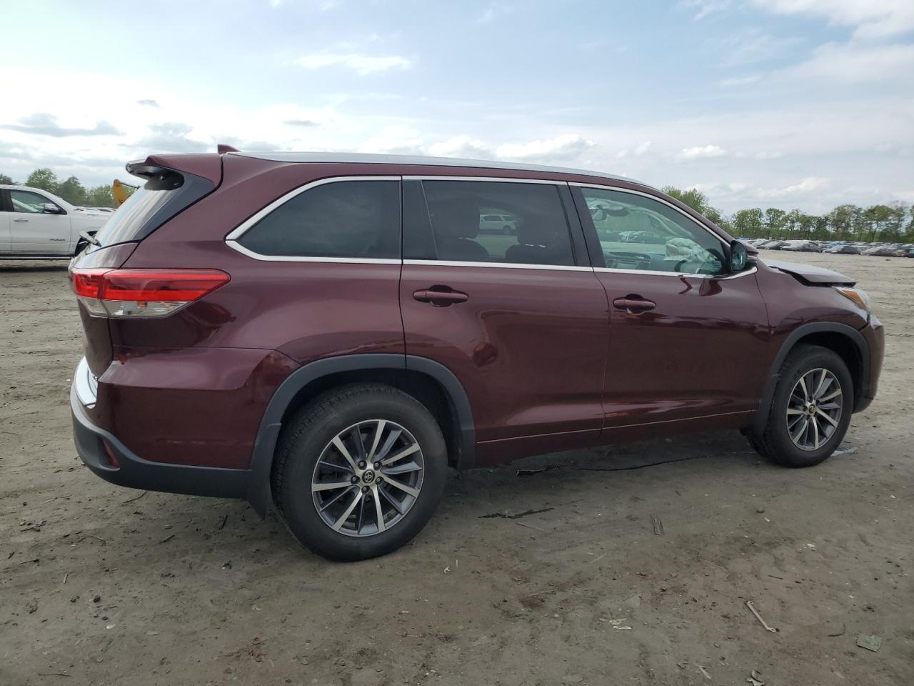 5TDJZRFHXHS363376 TOYOTA HIGHLANDER 2017