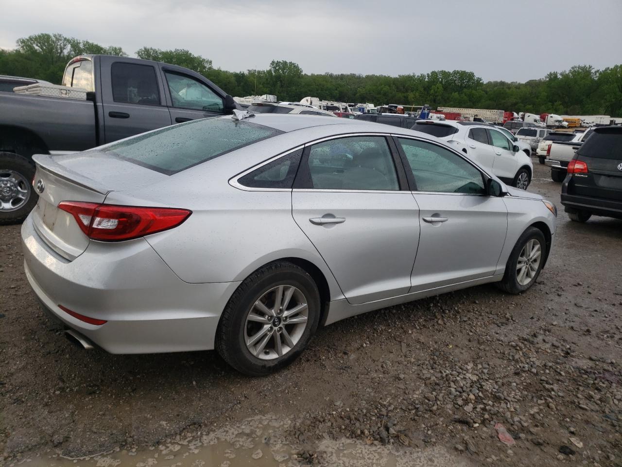 2017 Hyundai Sonata Se vin: 5NPE24AF6HH461681