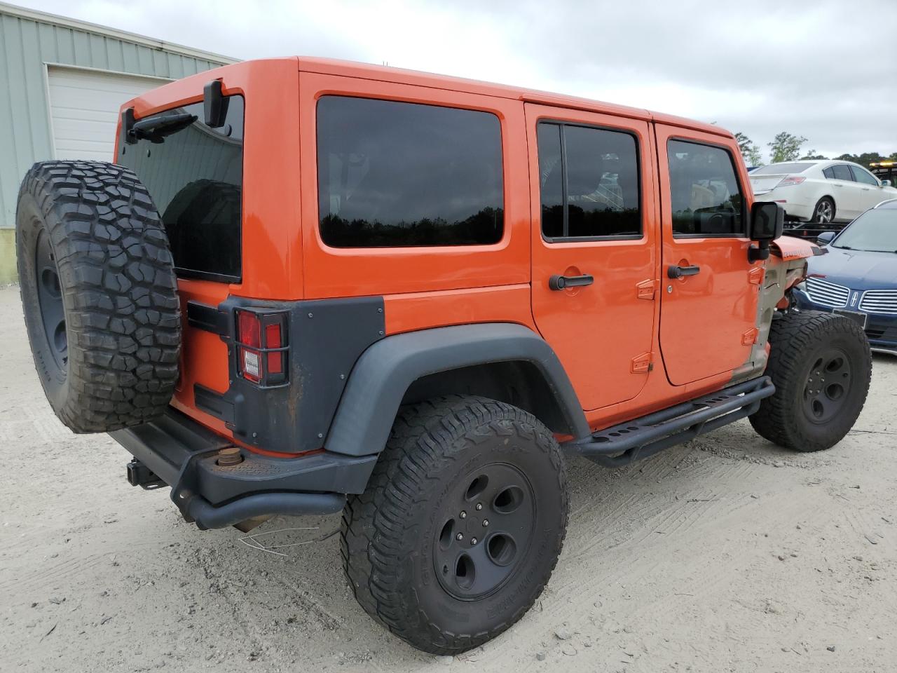 1C4BJWFGXFL683264 2015 Jeep Wrangler Unlimited Rubicon