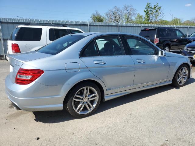 VIN WDDGF8AB7DR262228 2013 Mercedes-Benz C-Class, 3... no.3