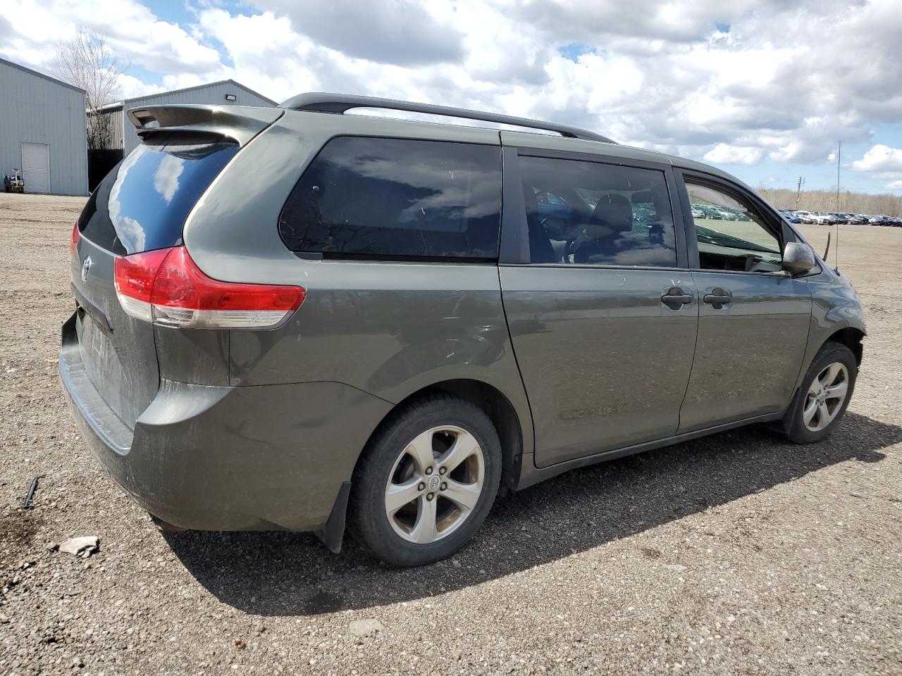 5TDZK3DC7CS235486 2012 Toyota Sienna