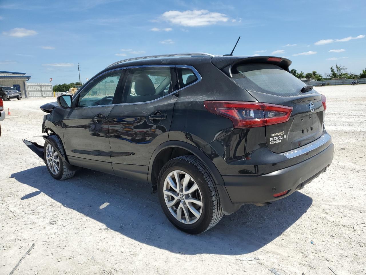 JN1BJ1BV8MW567552 NISSAN ROGUE 2021