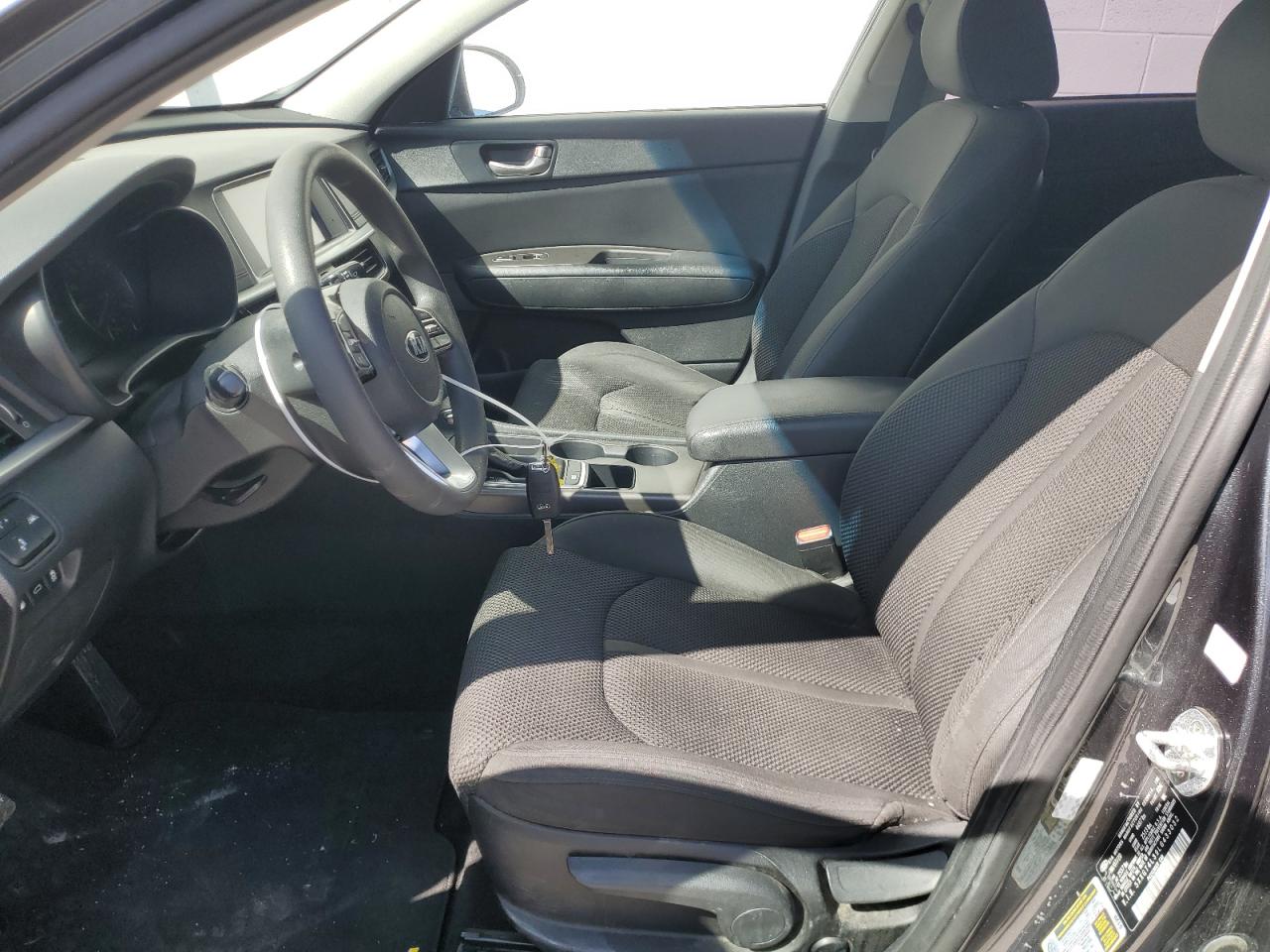 5XXGT4L39LG433032 2020 Kia Optima Lx