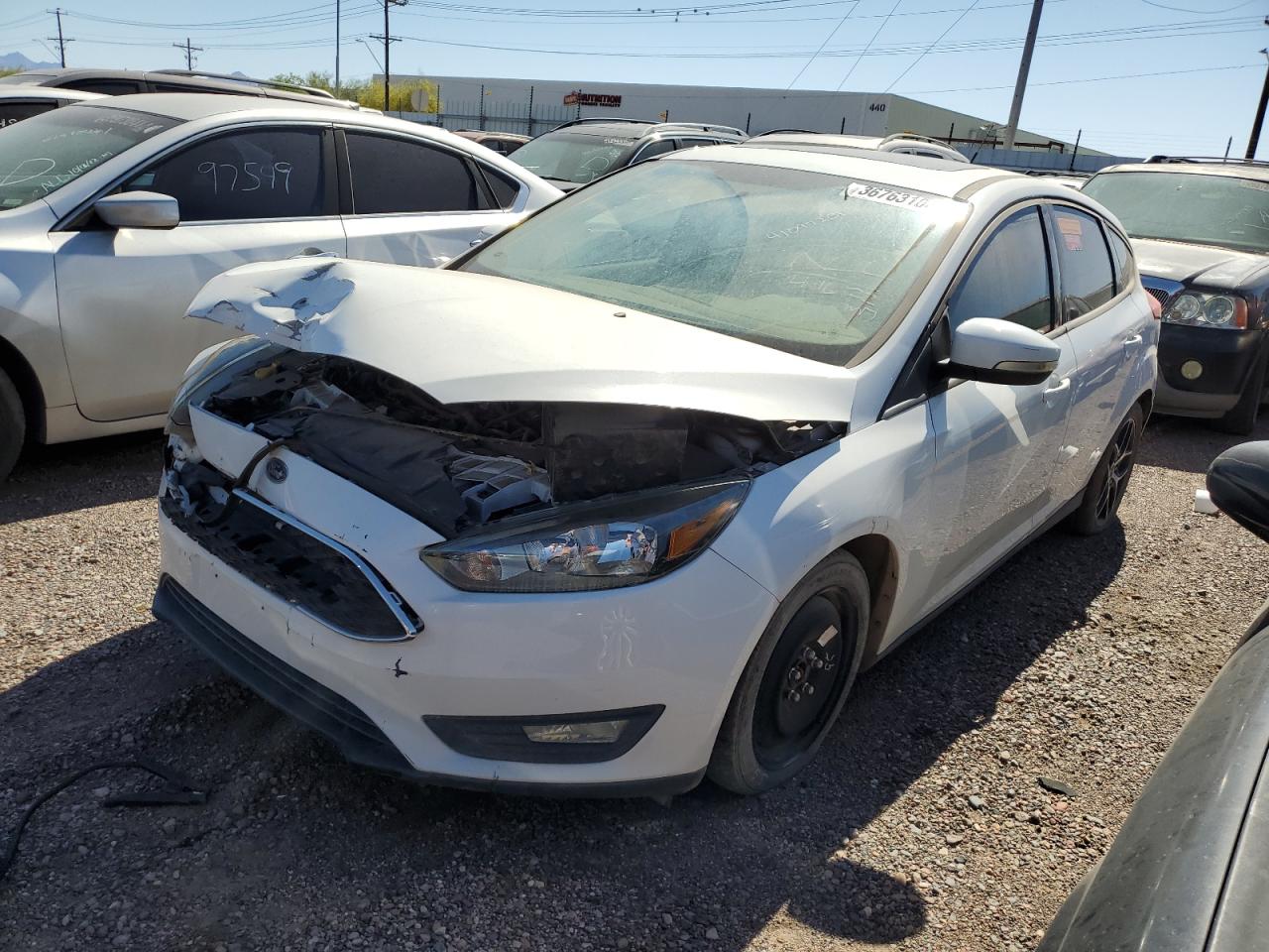 2018 Ford Focus Sel vin: 1FADP3M21JL230775