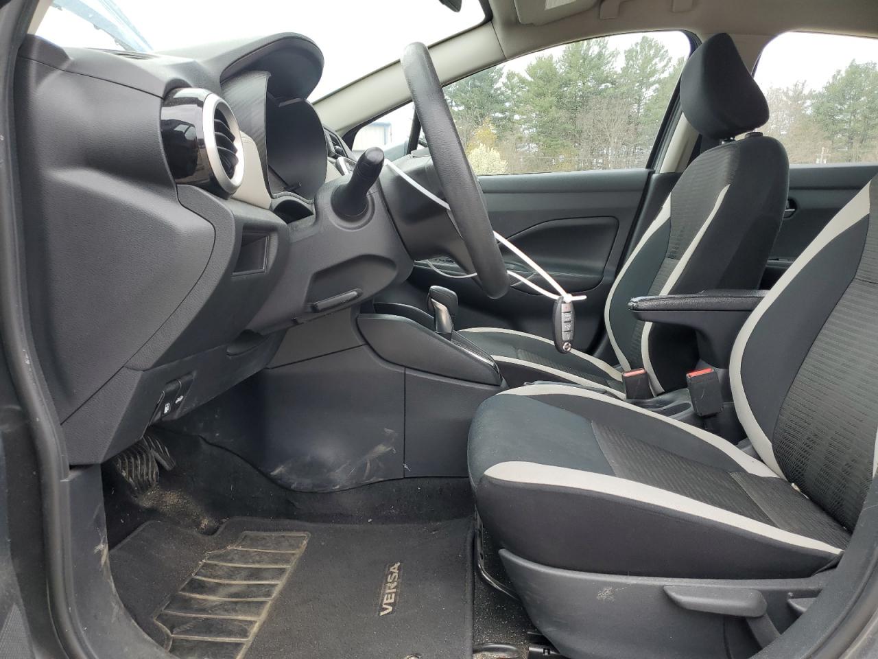 3N1CN8EVXLL833140 NISSAN VERSA 2020
