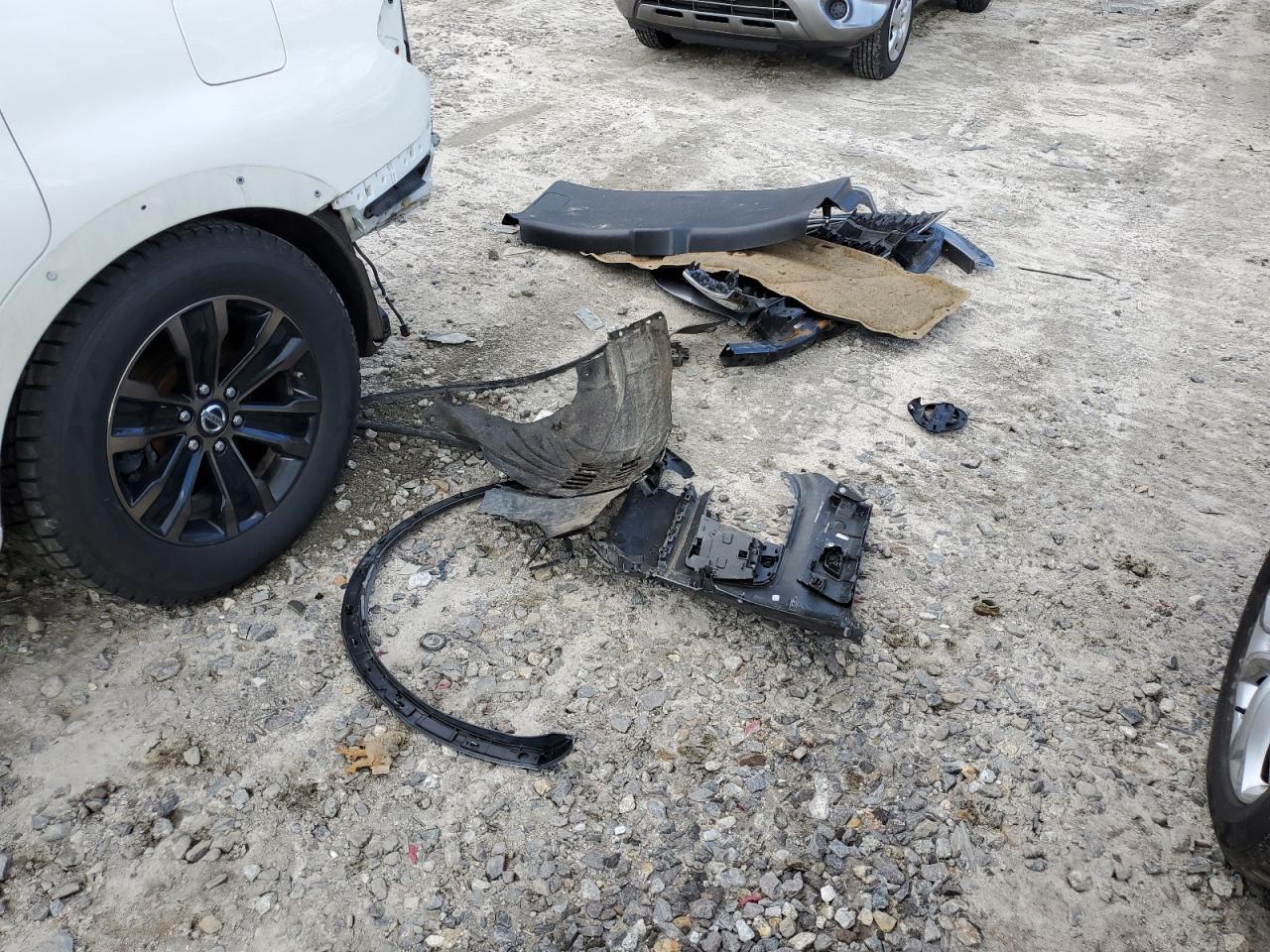 JN8AY2NF3H9301217 NISSAN ARMADA 2017