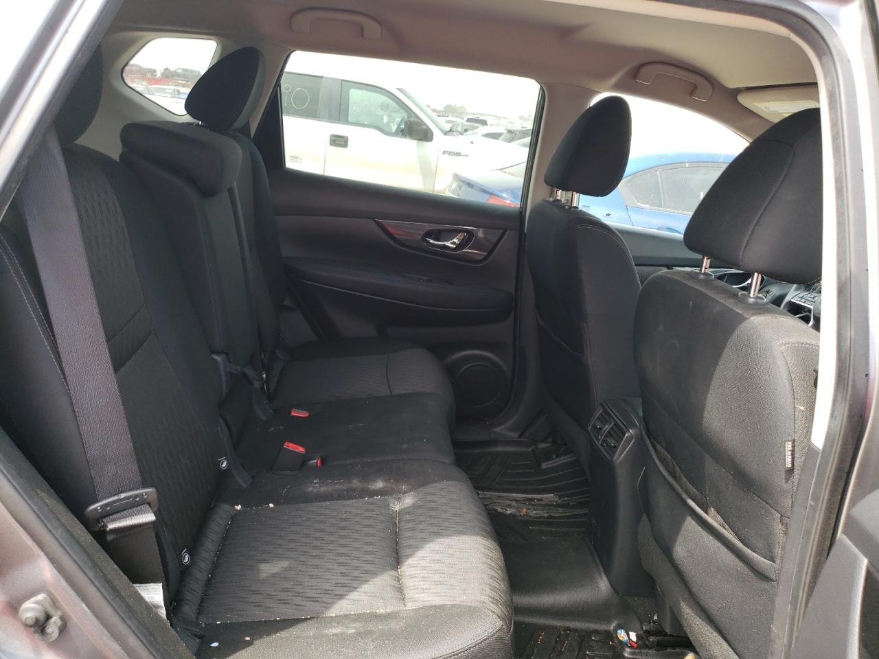 KNMAT2MT4KP525732 NISSAN ROGUE 2019