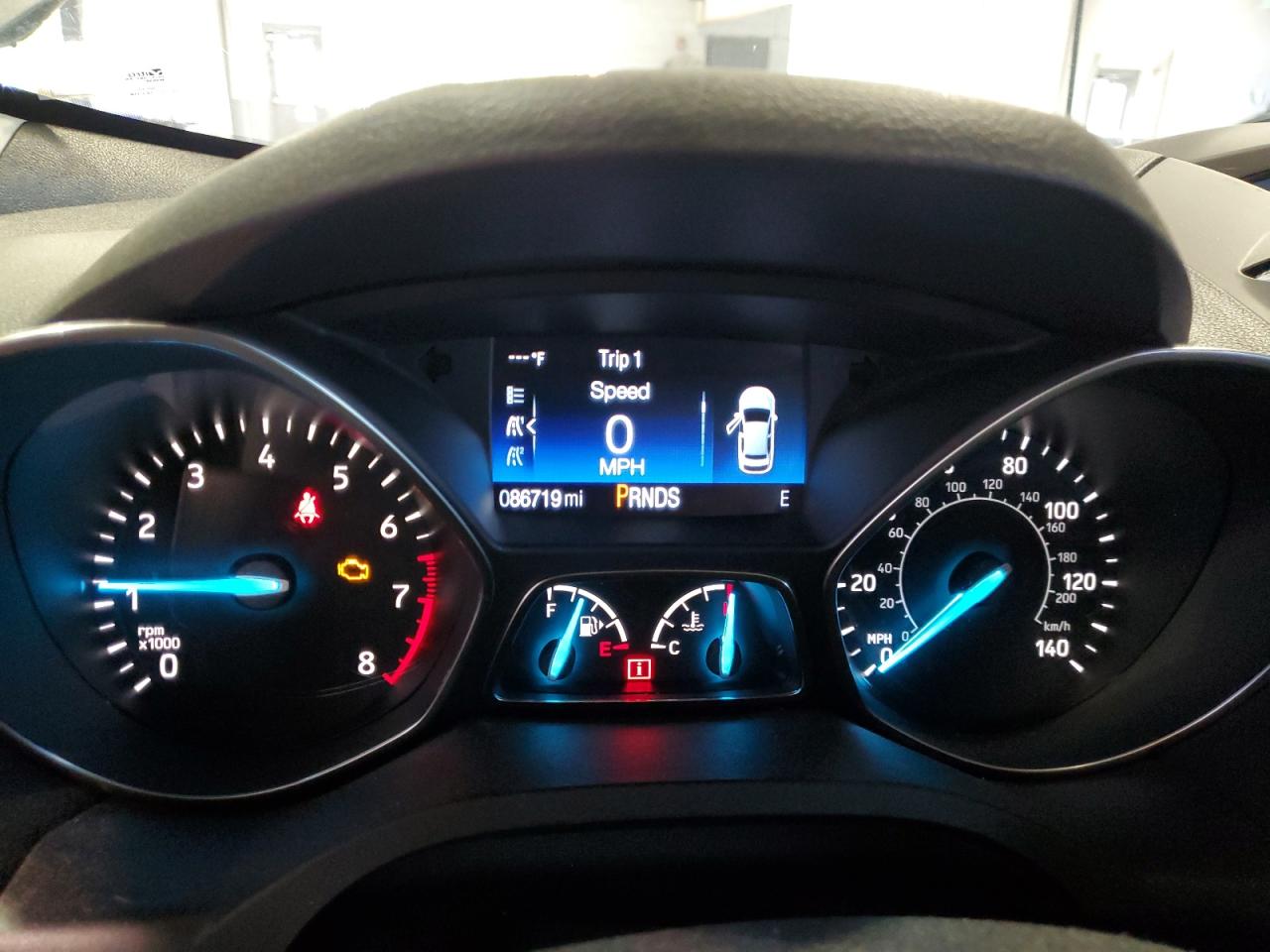 1FMCU0GD8HUD25246 FORD ESCAPE 2017