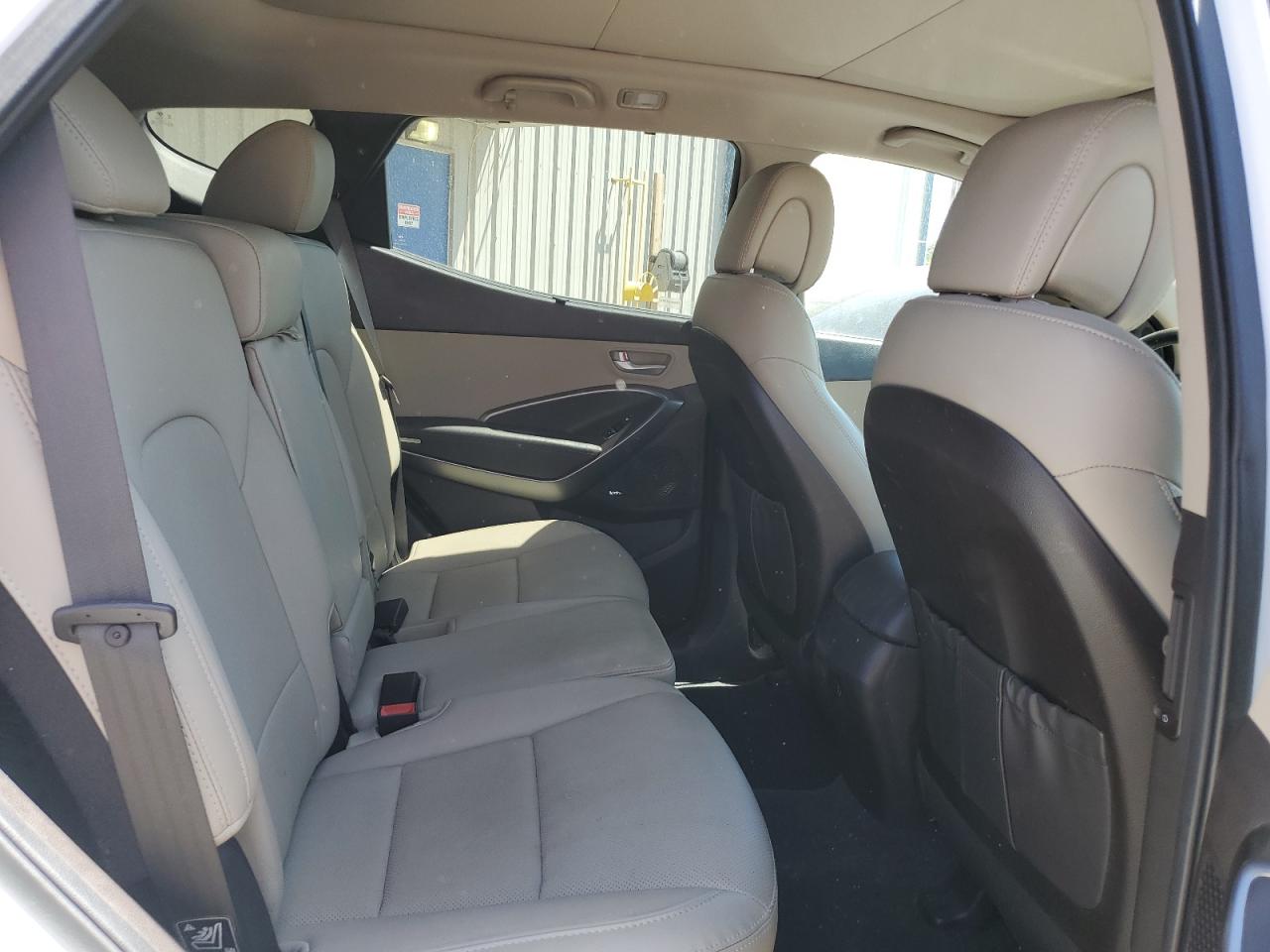 5NMZU3LB2HH043888 2017 Hyundai Santa Fe Sport