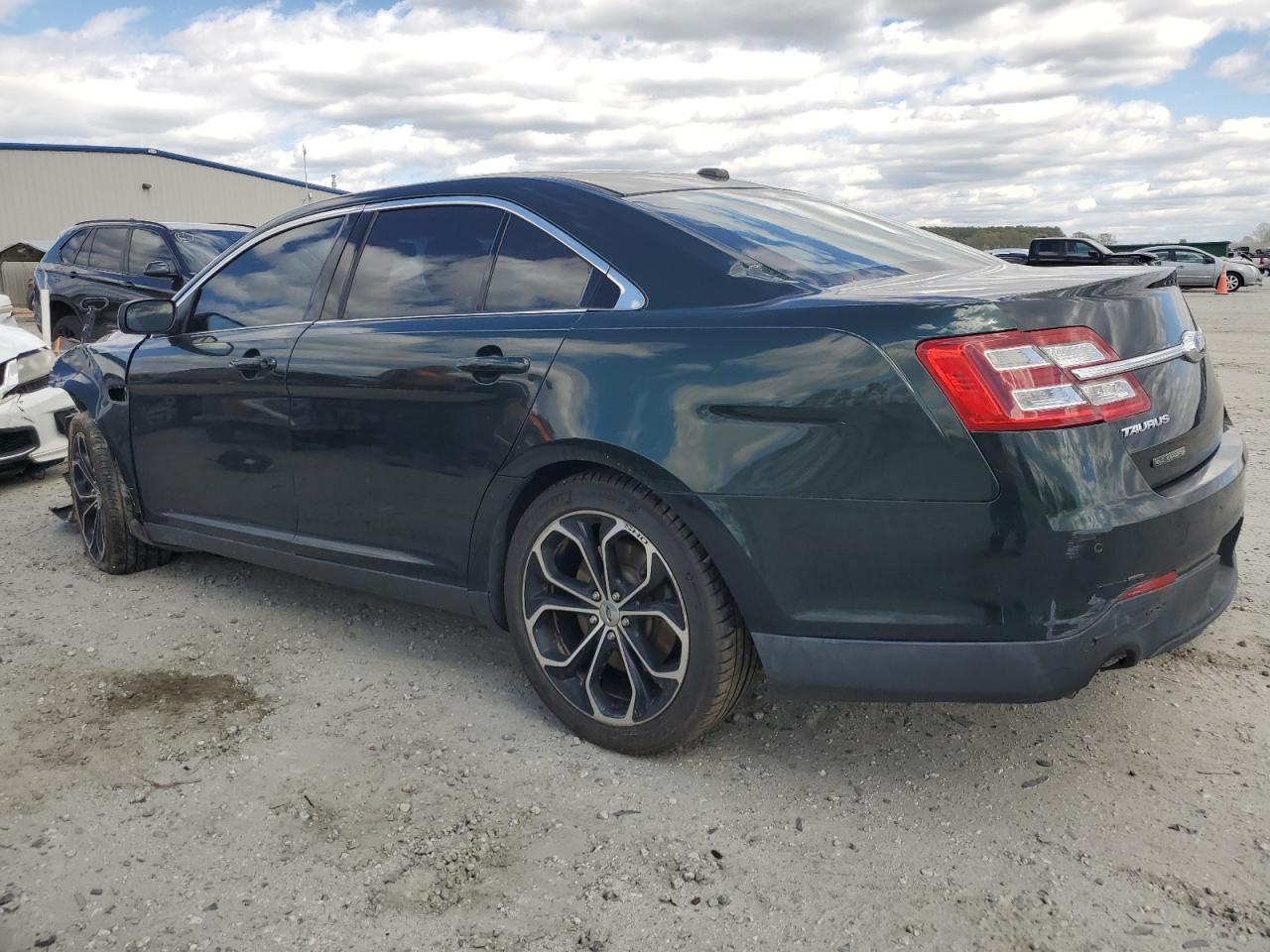 1FAHP2KT7DG135786 2013 Ford Taurus Sho