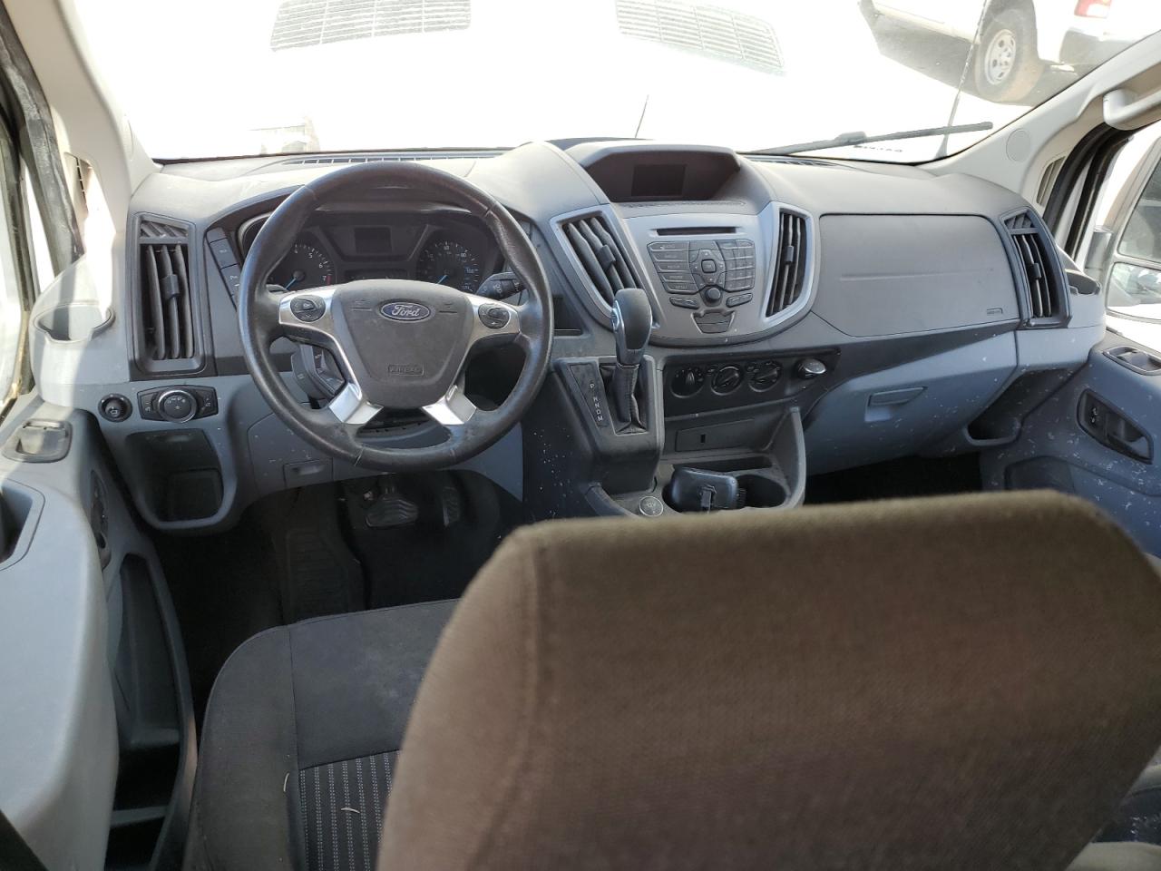1FBZX2YM5HKB05093 FORD TRANSIT 2017