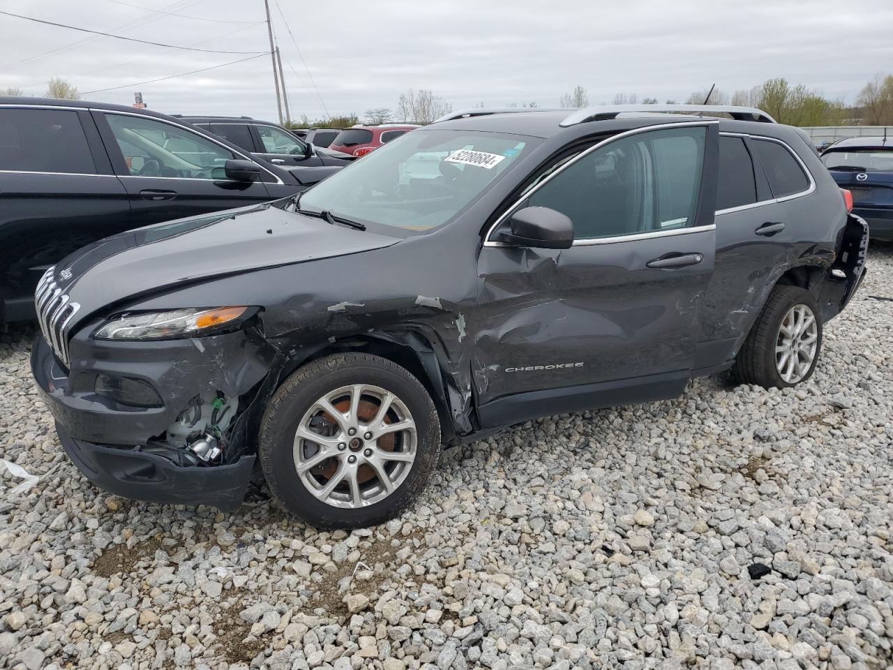 2015 Jeep Cherokee Latitude vin: 1C4PJMCB1FW505390