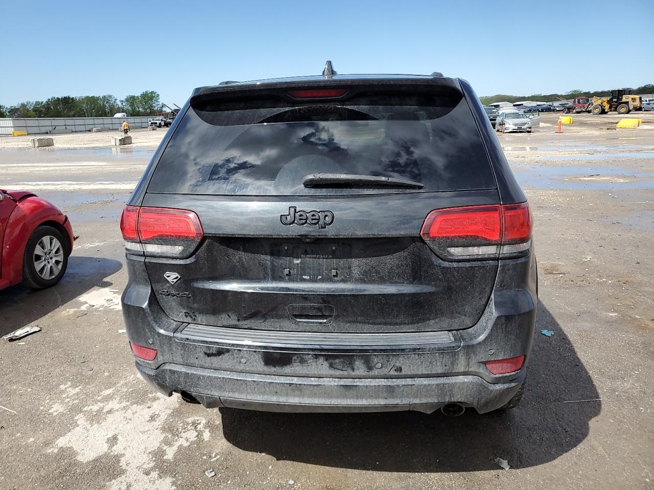 1C4RJFAG4FC134729 2015 Jeep Grand Cherokee Laredo