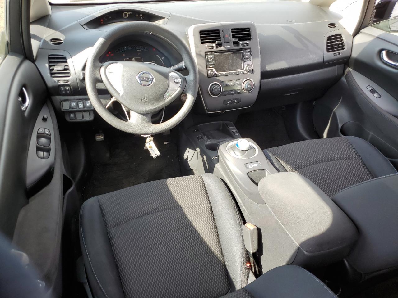 1N4AZ0CP8GC311130 NISSAN LEAF 2016
