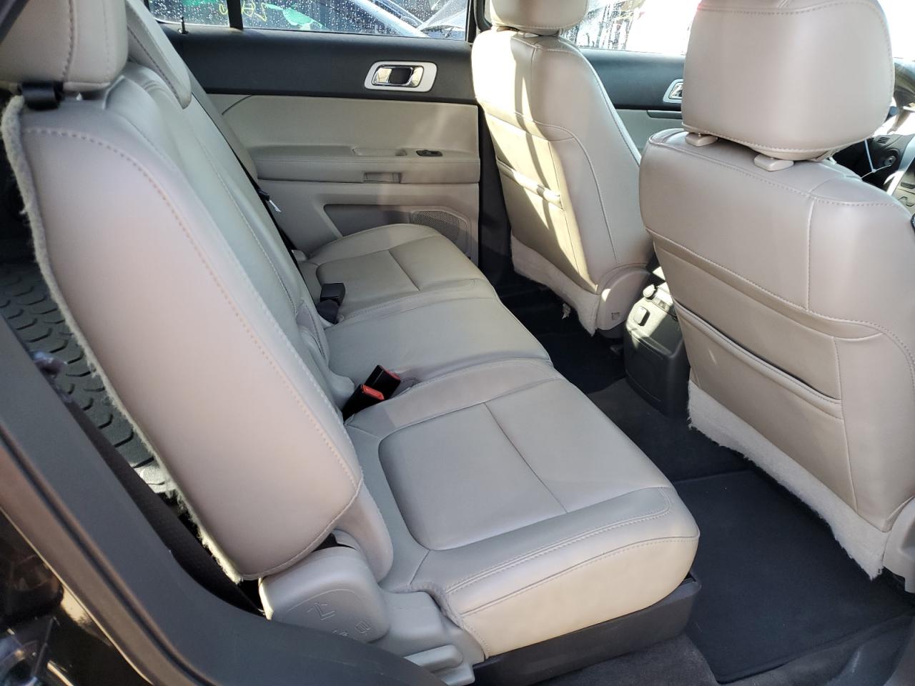 1FM5K8D89FGC14088 2015 Ford Explorer Xlt