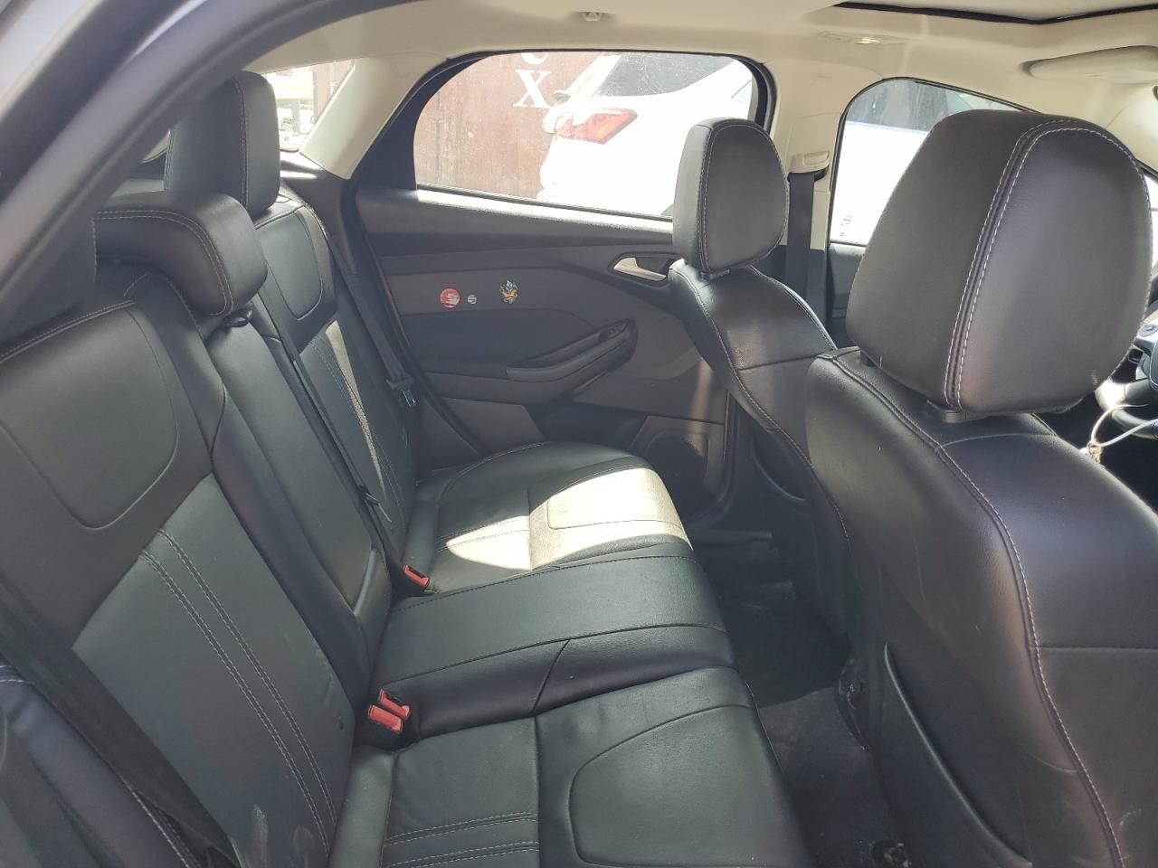 1FADP3N26EL268345 2014 Ford Focus Titanium